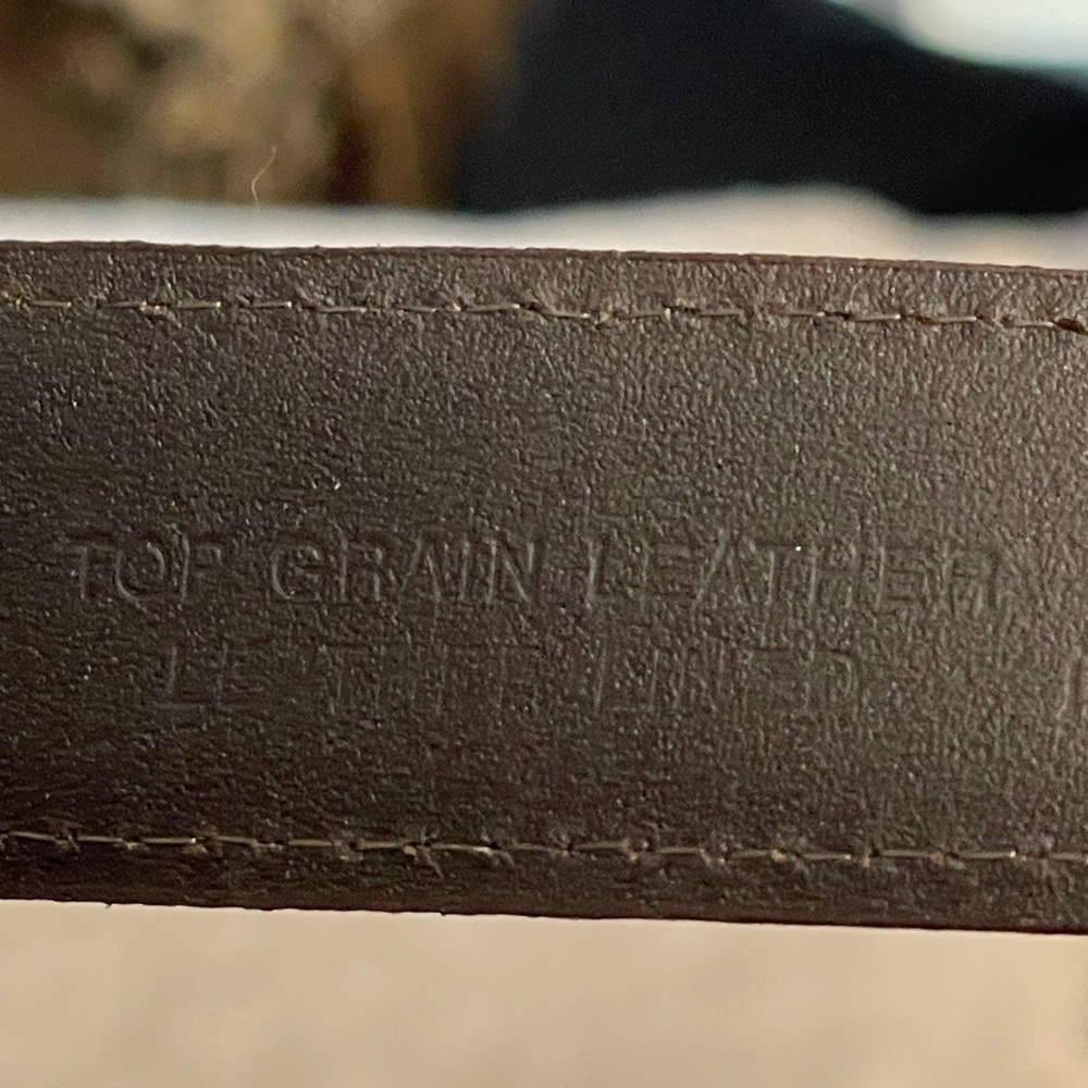 Mens Leather Belt Brown Size 50’ Top Grain Croc Print Solid Brass Hardware EUC - Picture 8 of 8